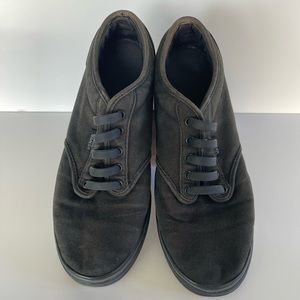 Vans Sneakers All Black Lace Up Shoes